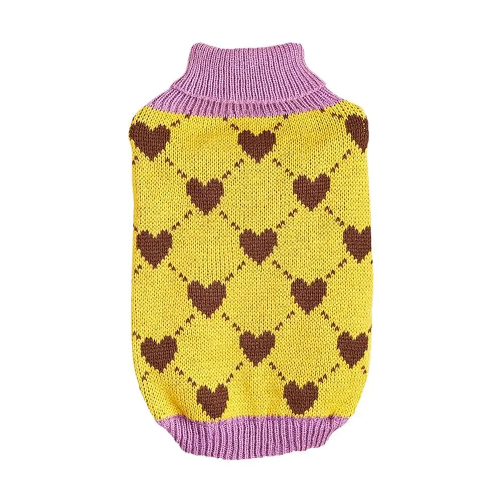 tricot-pour-chiens-a-motif-coeur-rouge